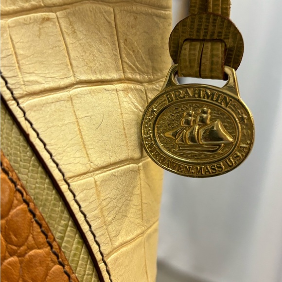 Brahmin Cream, Brown and Green Crocodile Pattern Shoulder Bag Vintage? - Picture 2 of 15